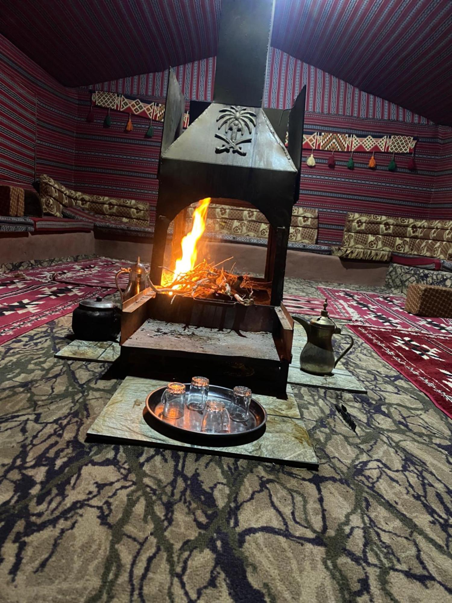 Desert Tree Camp&Tours Wadi Rum Esterno foto