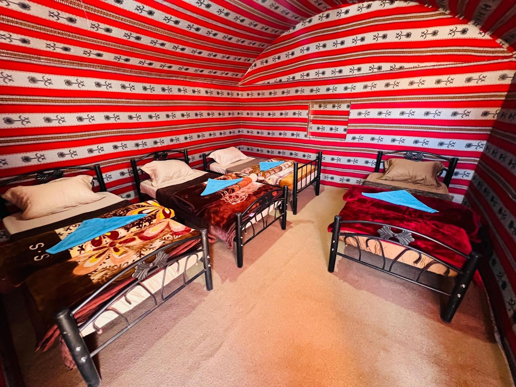 Desert Tree Camp&Tours Wadi Rum Esterno foto